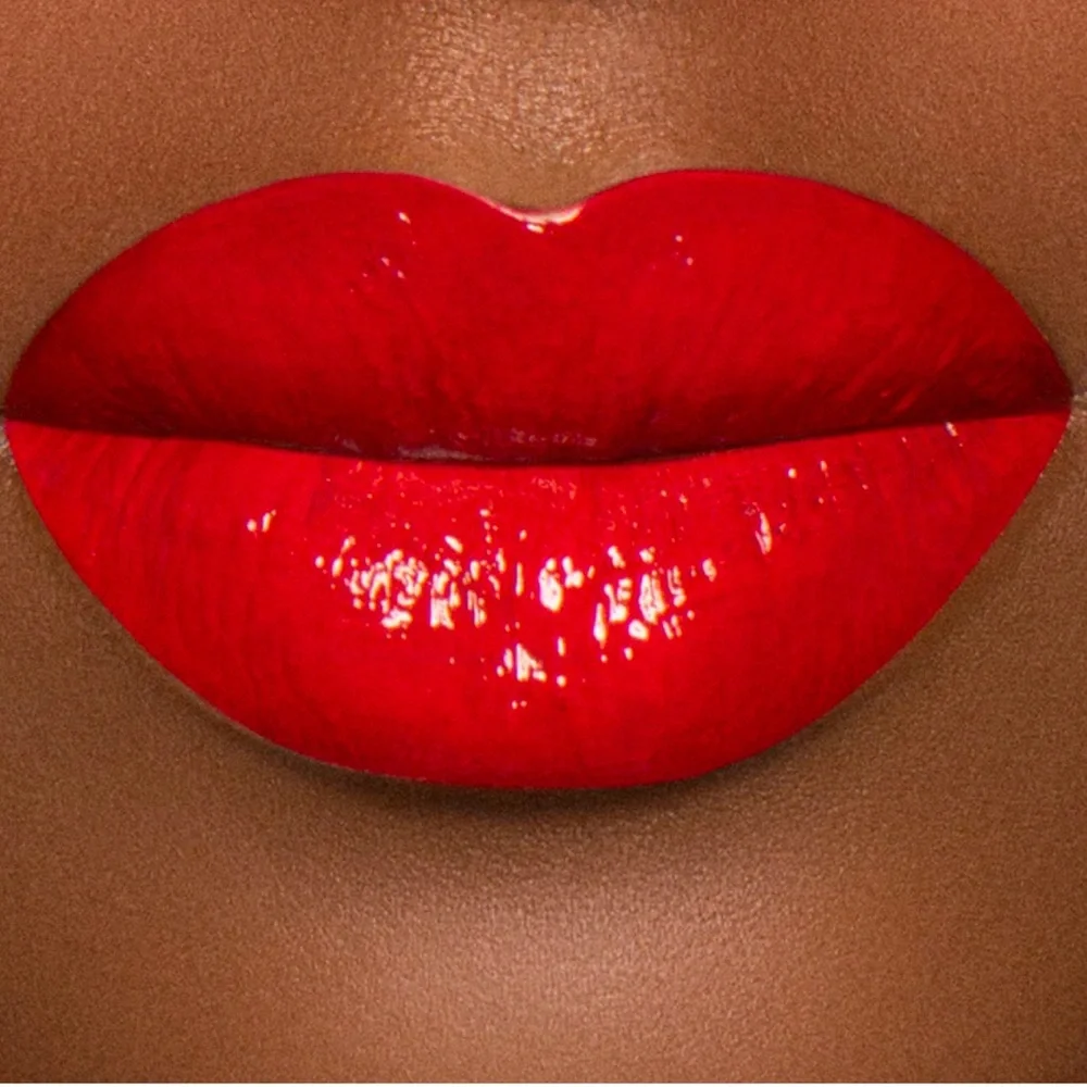 98. Jeffree Start RED AFFAIR Supreme Gloss in red lip gloss